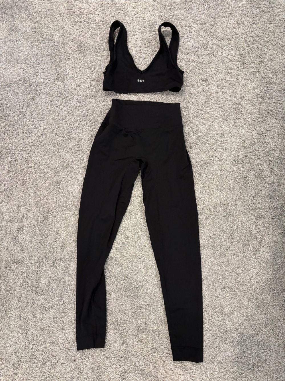 SET Active Black Seamless Performance Undershirt & Legging Set